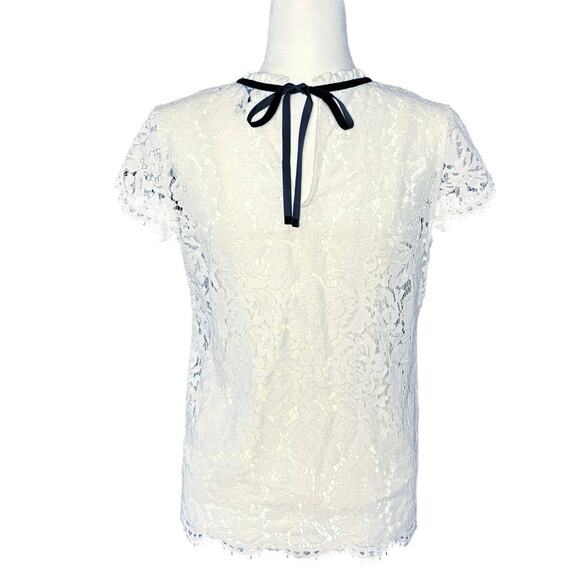 White House Black Market Lace Blouse Women's S | Cream | Cap Sleeve | EUC - Picture 3 of 14